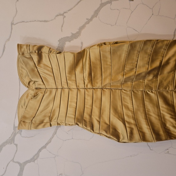 NWT Arden B Stapless Gold Bandage Bodycon Dress Womens Size XS - Picture 4 of 11